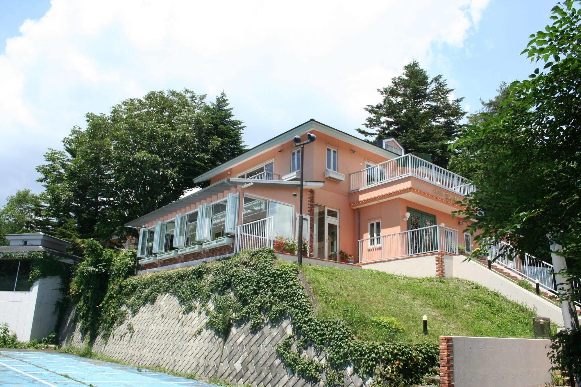 Hotel Soyokaze Karuizawa Bagian luar foto